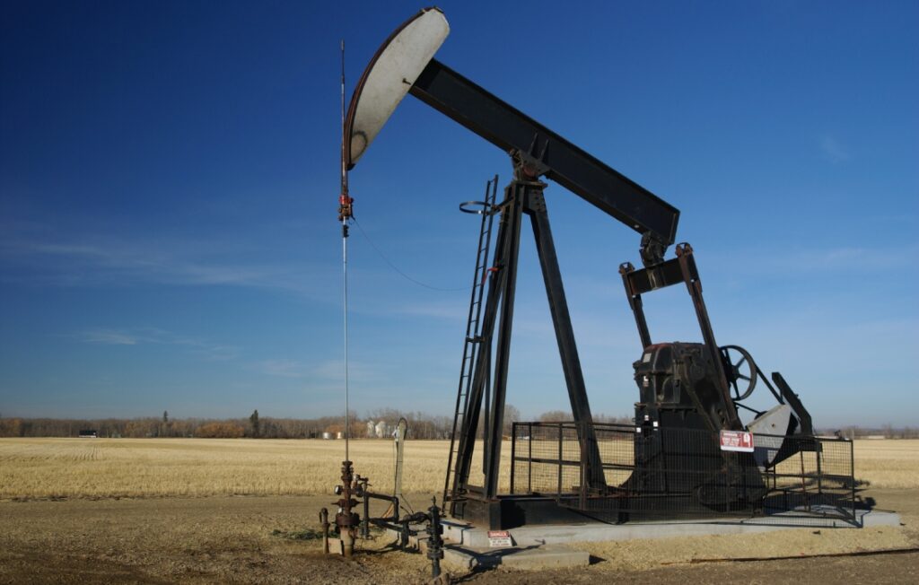 petroleum oil la gi